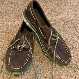SPERRYS SHOES